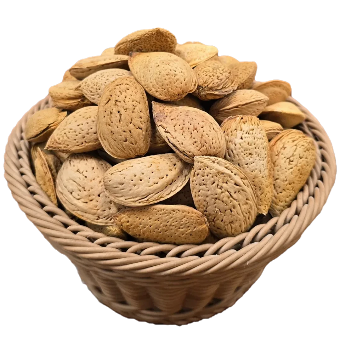 بادام درختی با پوست بادام درختی با پوست