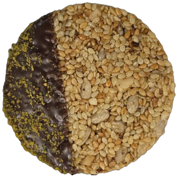 بیسکویت کنجدی شکلاتی